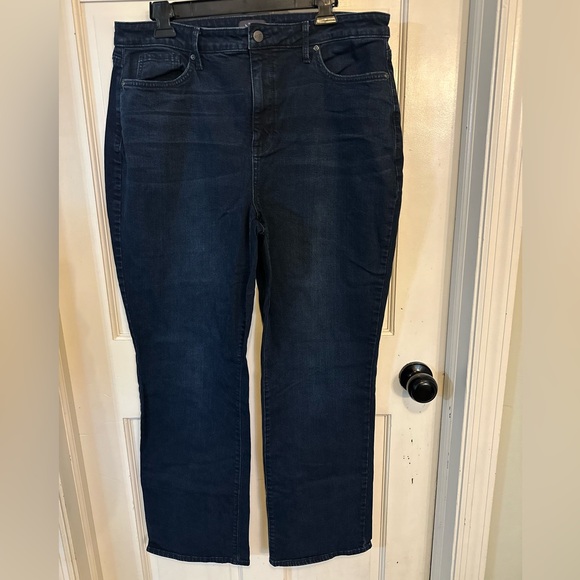 NYDJ Jeans Relaxed Straight Stretch Dark Wash Size 16 LiftTuck Technology - Picture 1 of 12